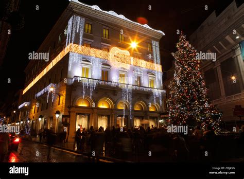 christmas light palazzo fendi|Palazzo FENDI Christmas Lights .